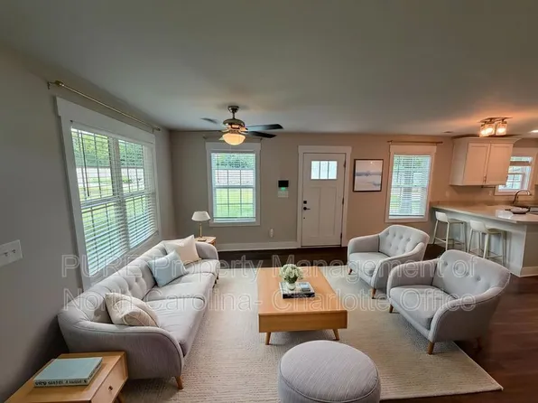 1204 W Airline Ave, Gastonia, NC 28052