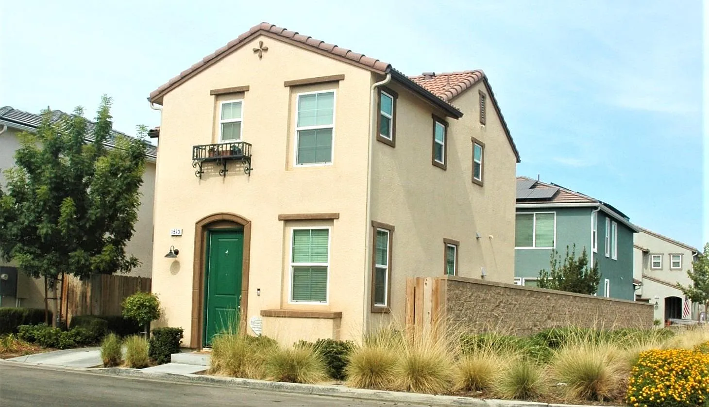 1573 Enlightened Way photo 1