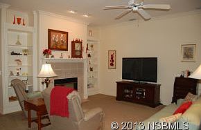 3rd image of 803 E 1st Ave