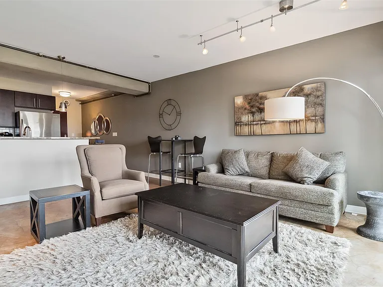 800 Brazos St #803 — Photo 5