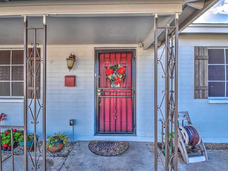 1st image of 5537 W Edgemont Ave