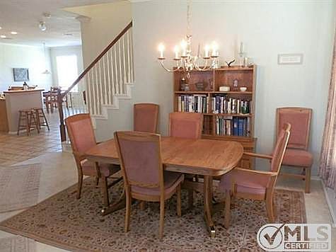 5th image of 10401 Lake Brook Dr