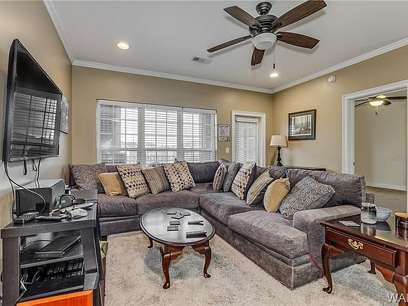 3rd image of 700 15th St Unit 1308
