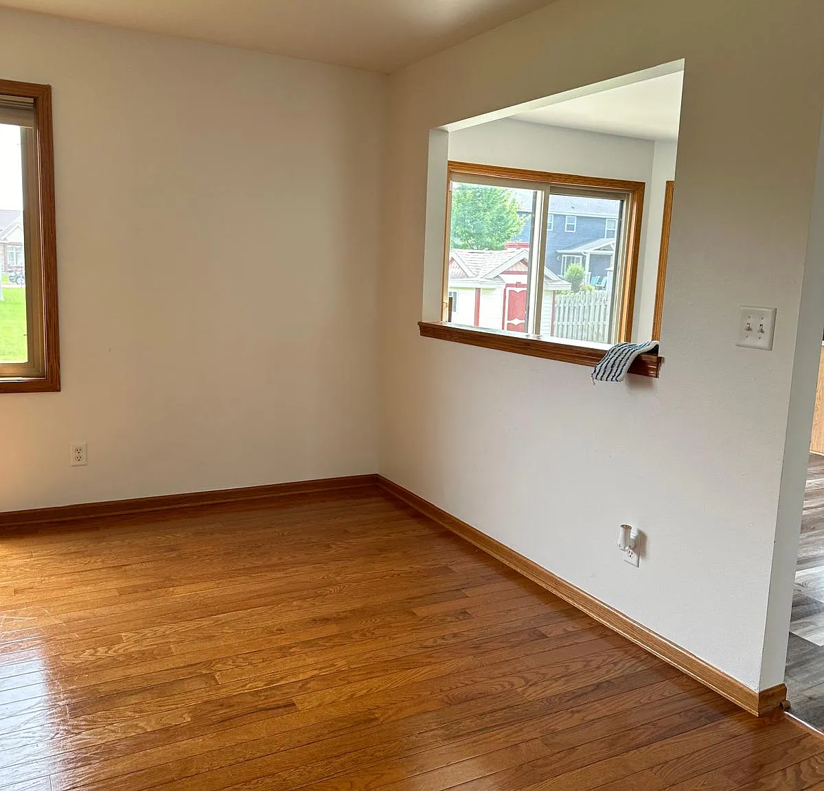 4 bed, 3.5 bath, 1903 sqft, $3,000 — Photo 1