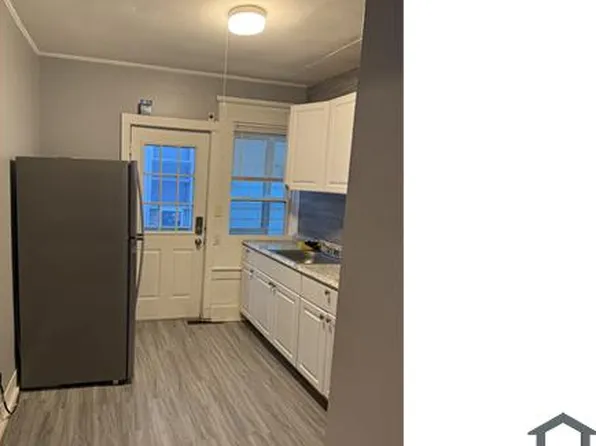 436 Granite St APT 1, Manchester, NH 03102