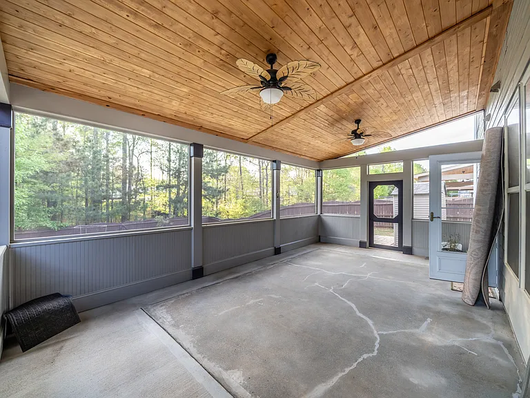 5330 Breckinridge Ln — Photo 21