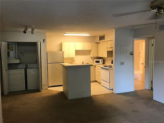 2nd image of 345 Forestway 207 Cir