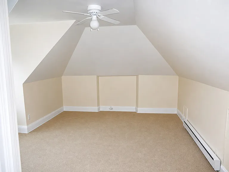 308 N Neville St #7 — Photo 3