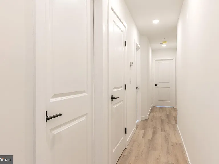 2120 W Master St #2 — Photo 12