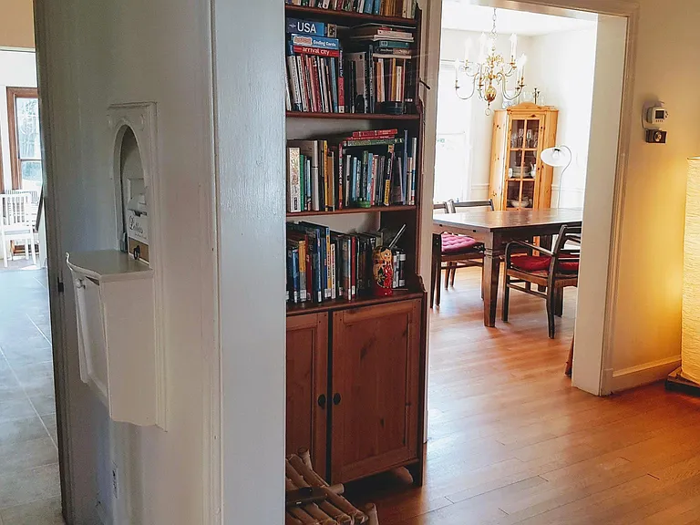 4440 Albemarle St NW — Photo 16