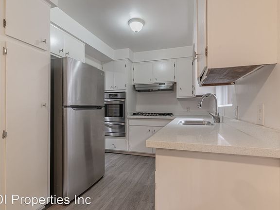4th image of 1521 Yale St APT 3
