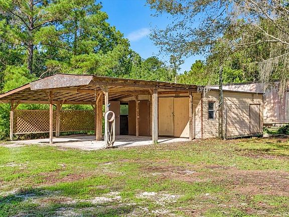 3rd image of 21330 NW 106TH COURT ROAD
