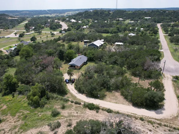 324 Suniland, Fredericksburg, TX 78624