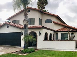 29851 Vacation Dr, Canyon Lake, CA 92587