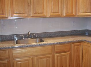 1500 S 5th St APT 1R, Philadelphia, PA 19147