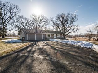 3920 Oak Park Cir SE, Rochester, MN 55904