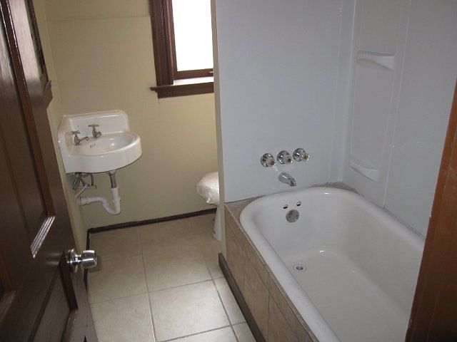 1st image of 4452 Virginia Ave