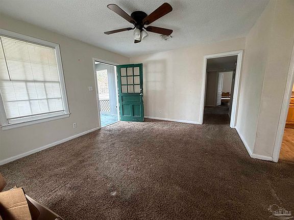 5th image of 102 Morris Ave
