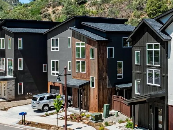 219 Rosemary Ln, Durango, CO 81301