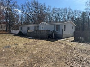 7067 Hall Rd, Muskegon, MI 49442