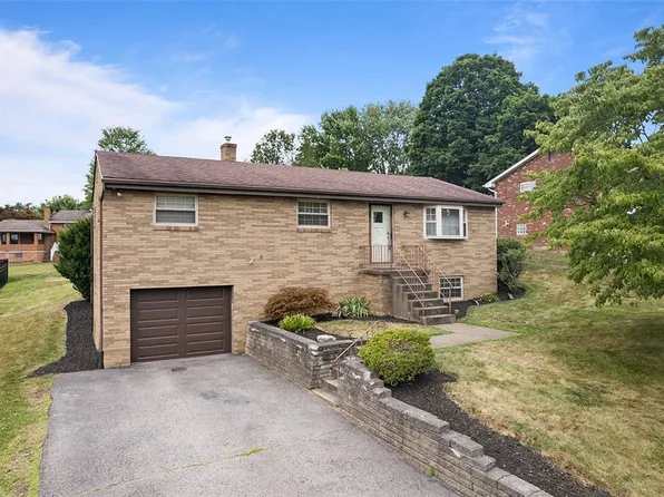 28 Frances Dr, Coraopolis, PA 15108