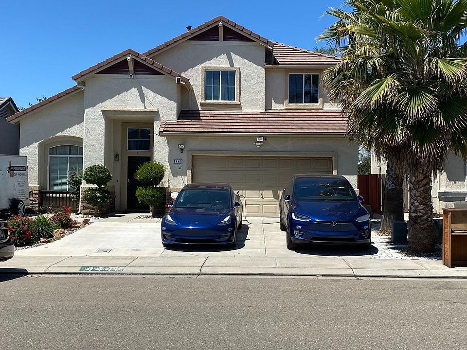 1st image of 4441 Eiffel Dr