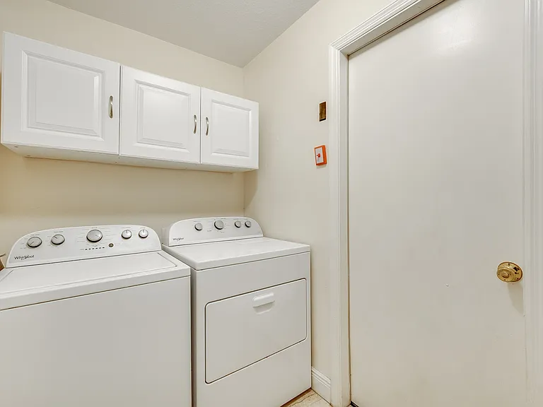 537 Mason Dr — Photo 43