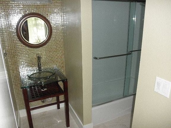 3rd image of 7541 SW 61st Ave APT 3