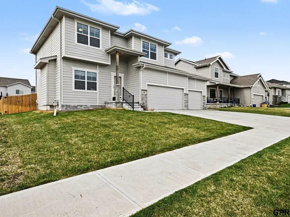 19817 Briar St, Gretna, NE 68028