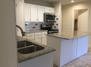 5709 Rio De Janeiro Cir, North Richland Hills, TX 76180