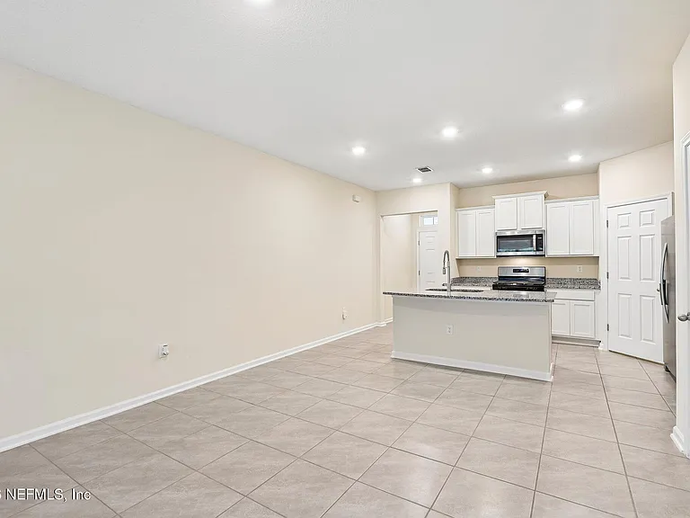 593 Coastline Way — Photo 10