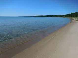 Off 10th Rd, Garden, MI 49835