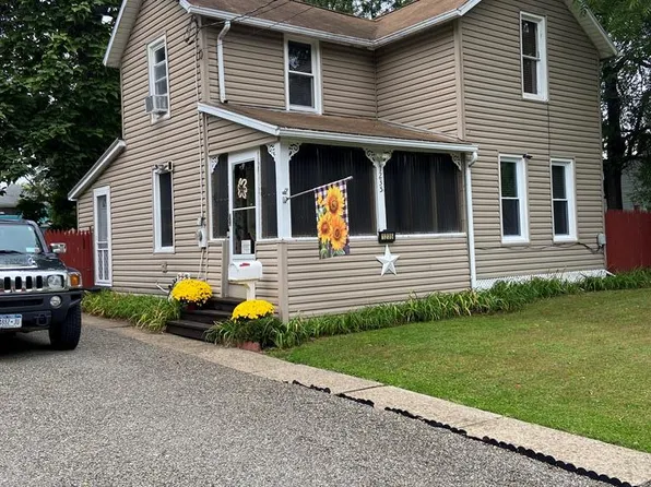 1235 Pratt St, Elmira, NY 14901