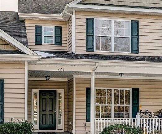 2nd image of 228 Patriots Village Dr