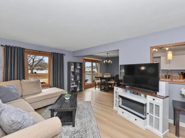 6501 W Dodge PLACE #6501, Milwaukee, WI 53220