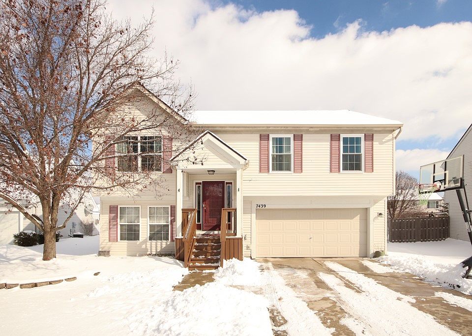 1st image of 7439 Spy Glass Ln