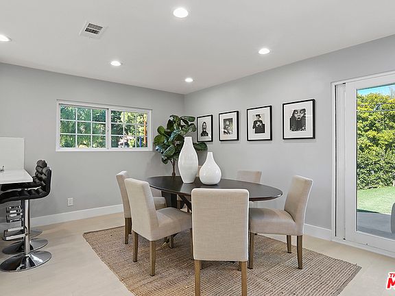 4th image of 22153 Buena Ventura St