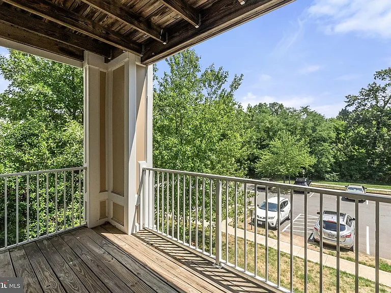 20903 Cedarpost Sq #201 — Photo 22