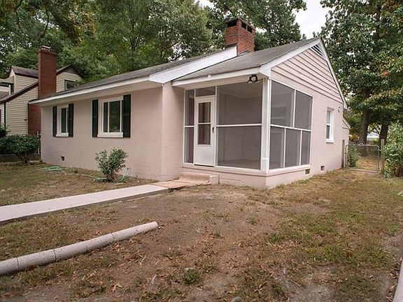 2nd image of 1125 Hollister Ave