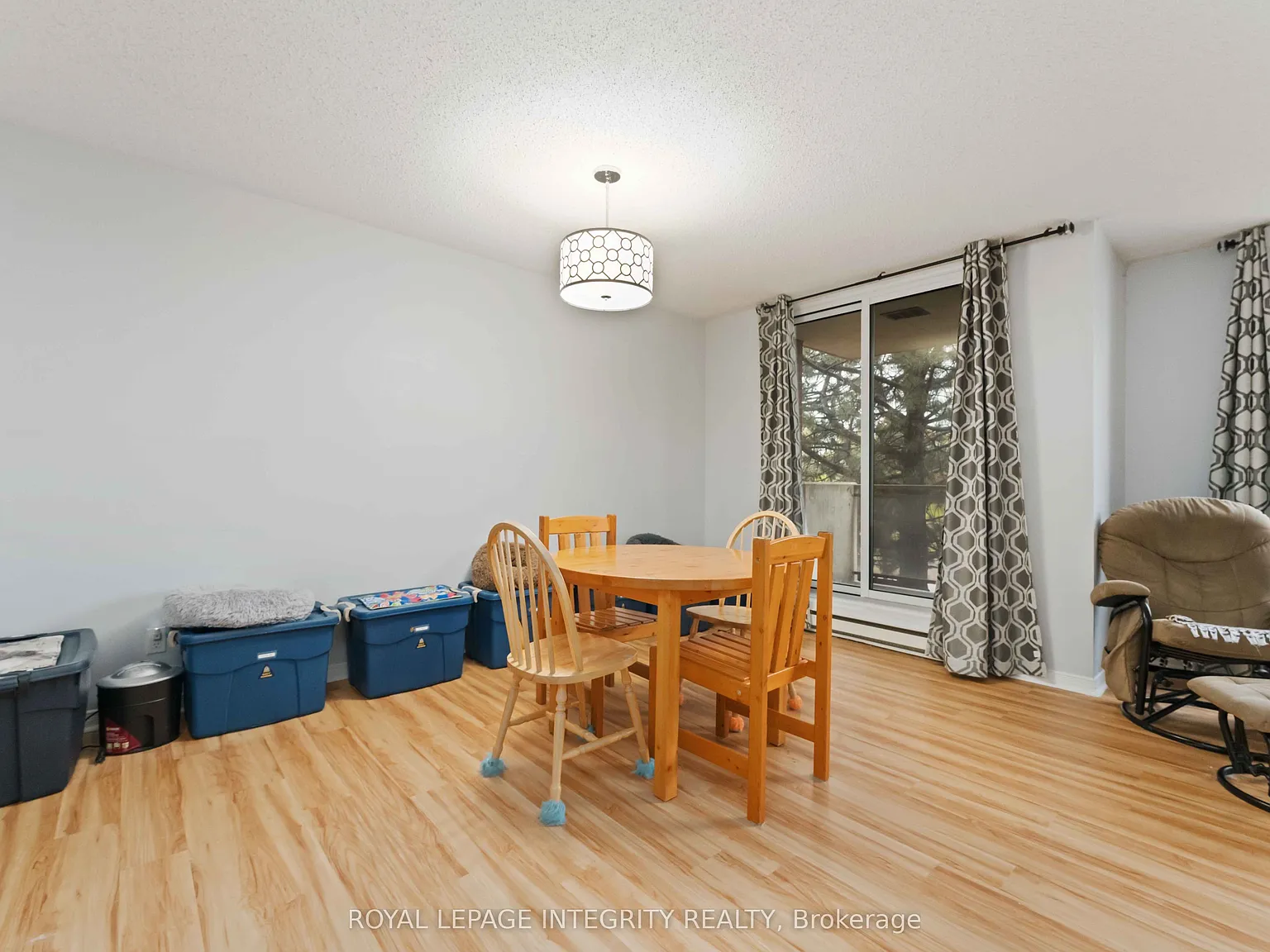 2 bed, $2,650 — Photo 4
