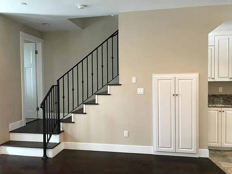 2321 Apple Ave — Photo 45