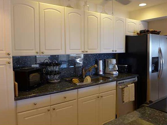 3rd image of 330 S Ocean Bl #505