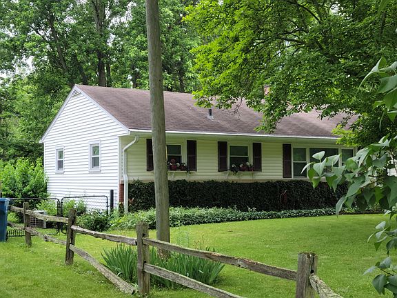 2nd image of 6122 Bettcher Ave