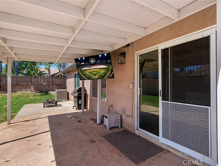 25349 Silverwood Ln — Photo 46