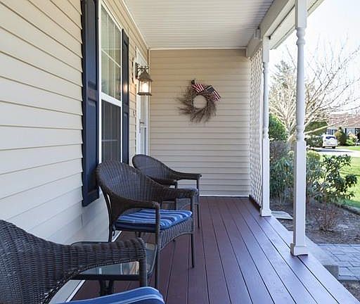 4th image of 29 Sharon Ann Ln