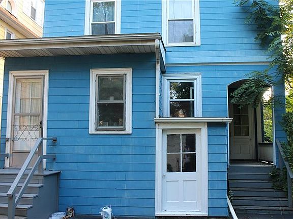 5th image of 455 Richmond Ave