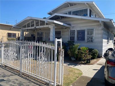 1670 E 85th St, Los Angeles, CA, 90001