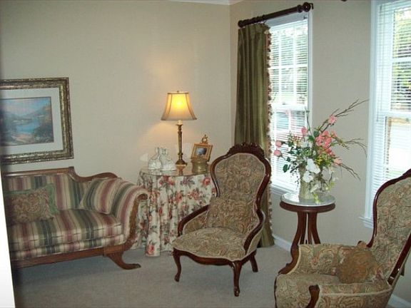 5th image of 1433 Copperfield Ct