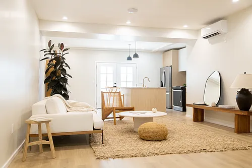 1409 N Hudson Ave #2 Photo 1