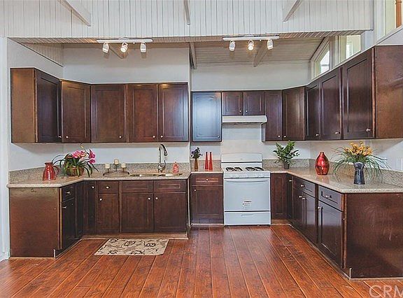 5th image of 24543 Monterey Ave